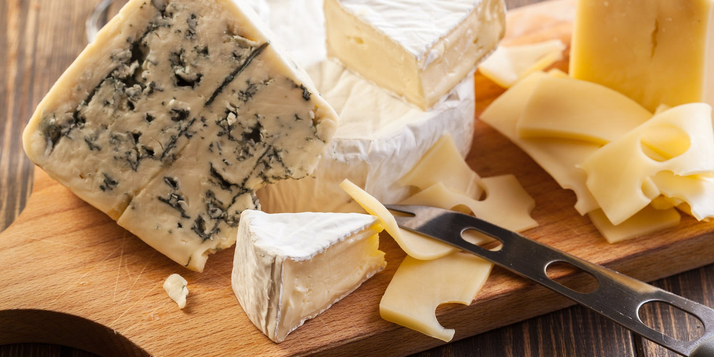 What Cheeses Are Best For a Thanksgiving Holiday Cheese Board